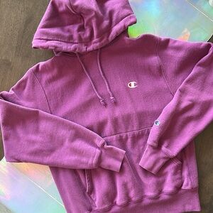 🍇 Champion x UO Reverse Weave Hoodie Bright Purple Urban Outfitters Sweater 🍇